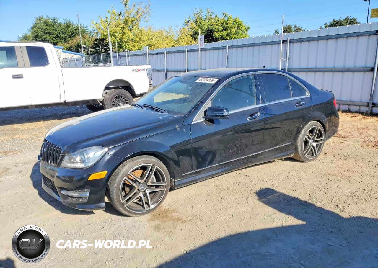2013 Mercedes-Benz C 250