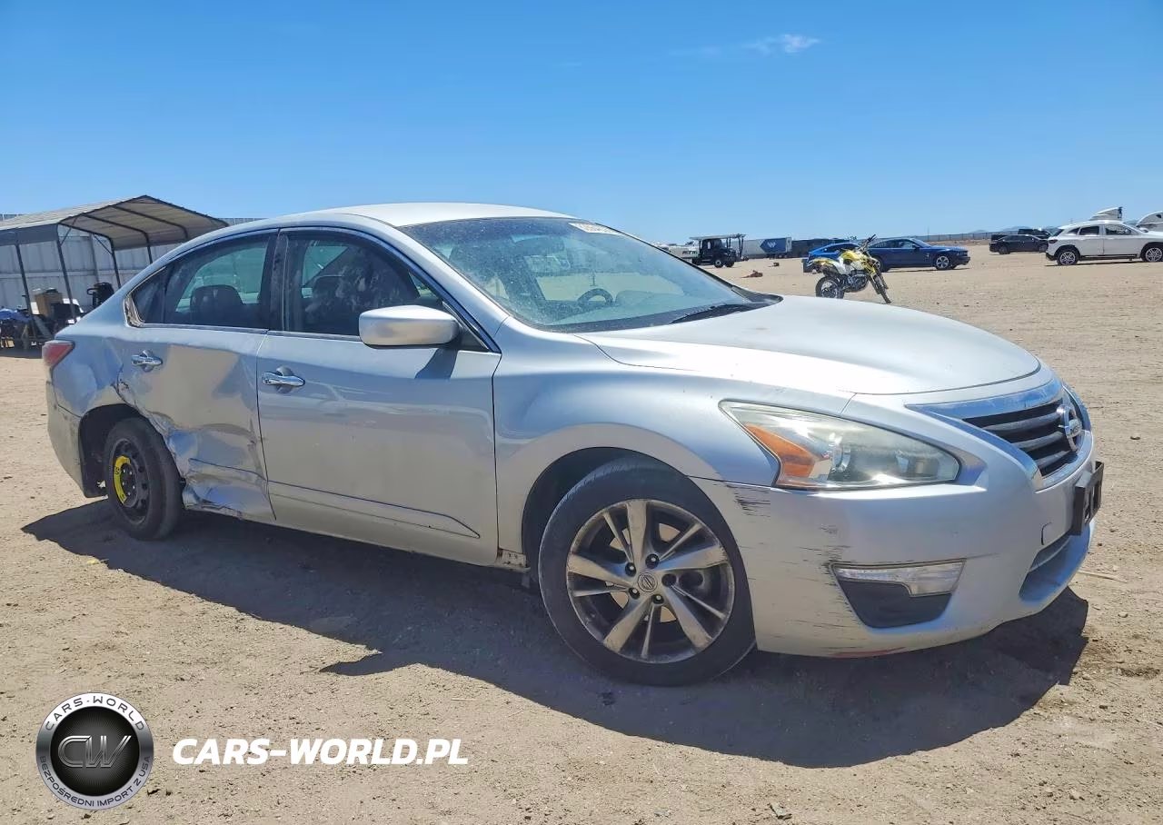 2014 Nissan Altima 2.5 VIN:1N4AL3APXEN226636 - 4