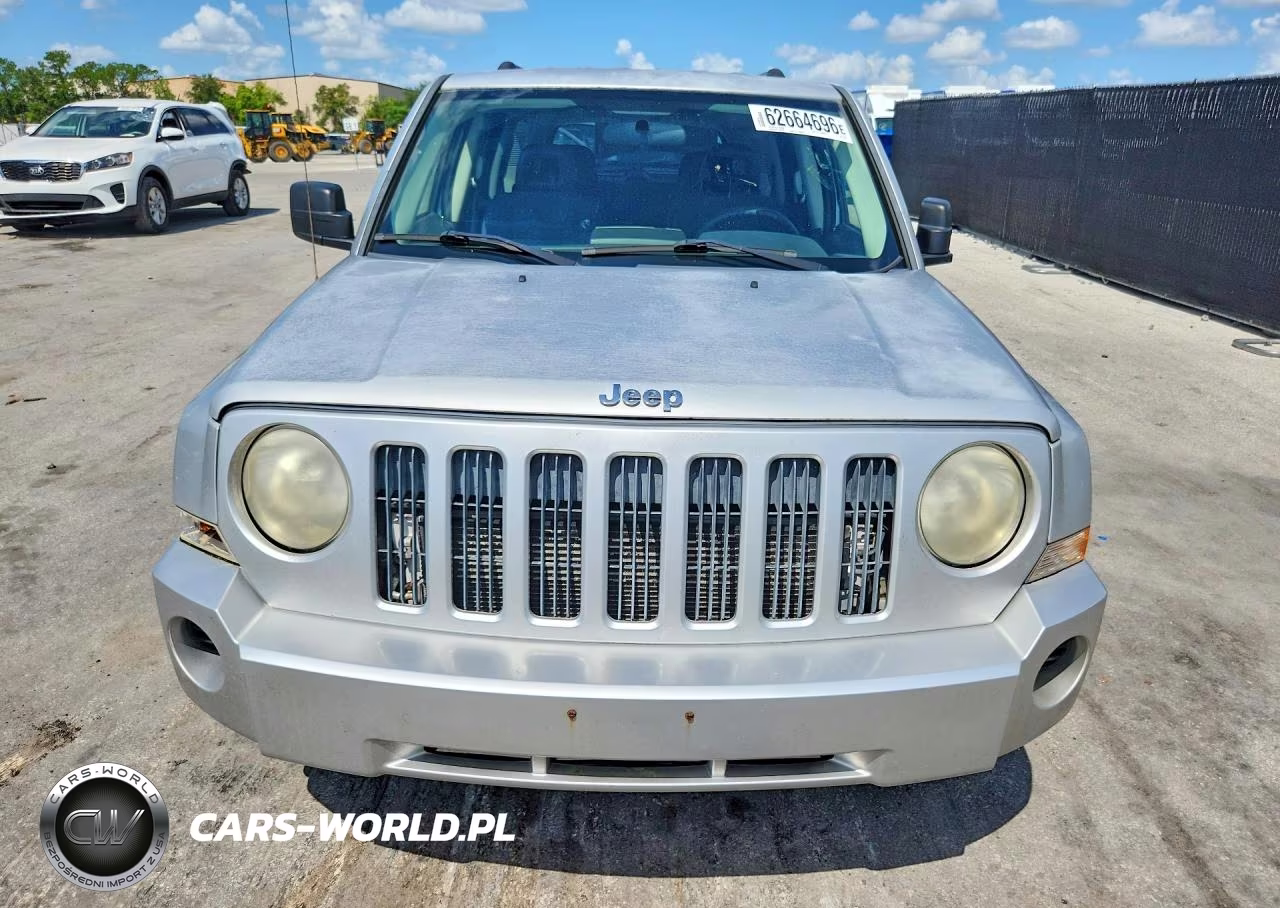 2008 Jeep Patriot Sport VIN:1J8FF28W68D537286 - 5