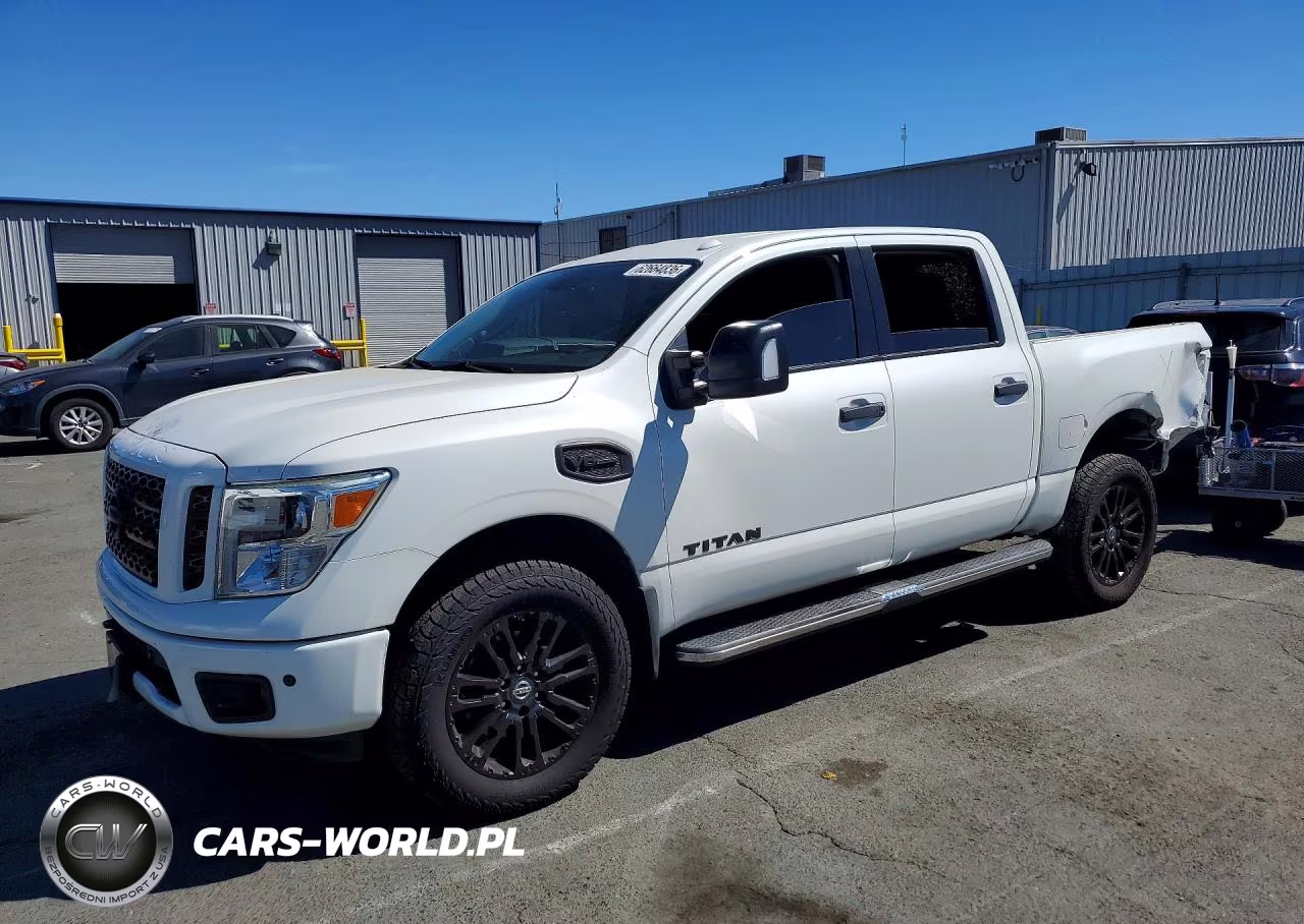 2017 Nissan Titan – zdjęcie 1 z 13
