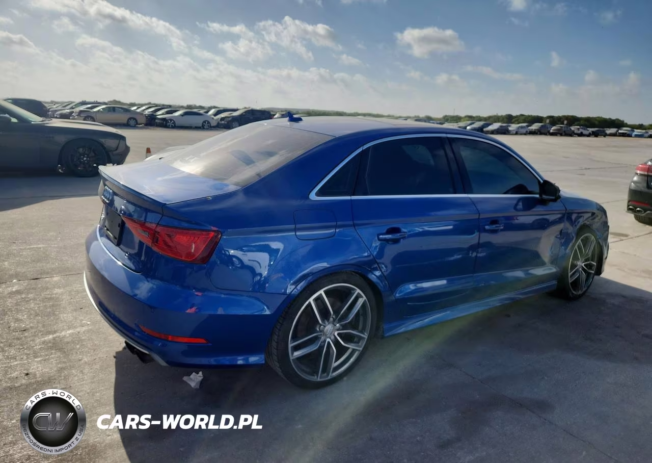 2015 Audi S3 Prestige VIN:WAUFFGFF9F1072604 - 3