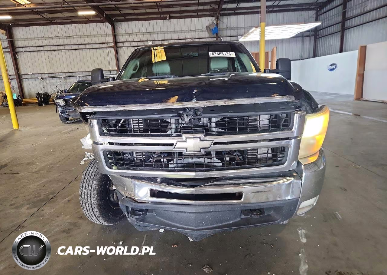 2007 Chevrolet Silverado C2500 Heavy Duty VIN:1GCHC23627F529088 - 5