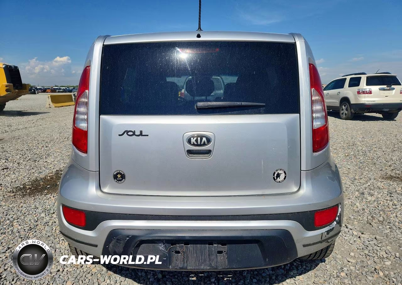 2013 Kia Soul + VIN:KNDJT2A69D7558162 - 6