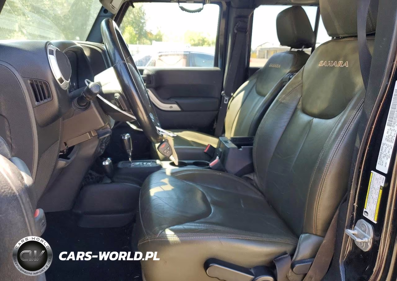 2013 Jeep Wrangler Unlimited Sahara VIN:1C4HJWEG5DL685030 - 7