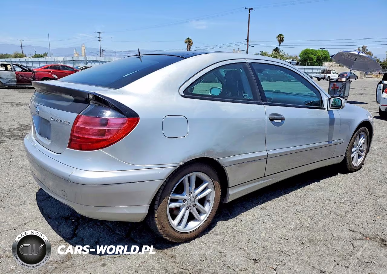 2002 Mercedes-Benz C 230K Sport Coupe VIN:WDBRN47J12A175819 - 3