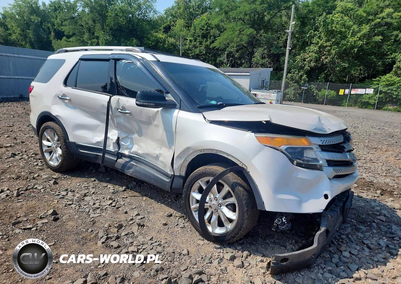 2013 Ford Explorer Xlt VIN:1FM5K8D84DGC04081 - 4