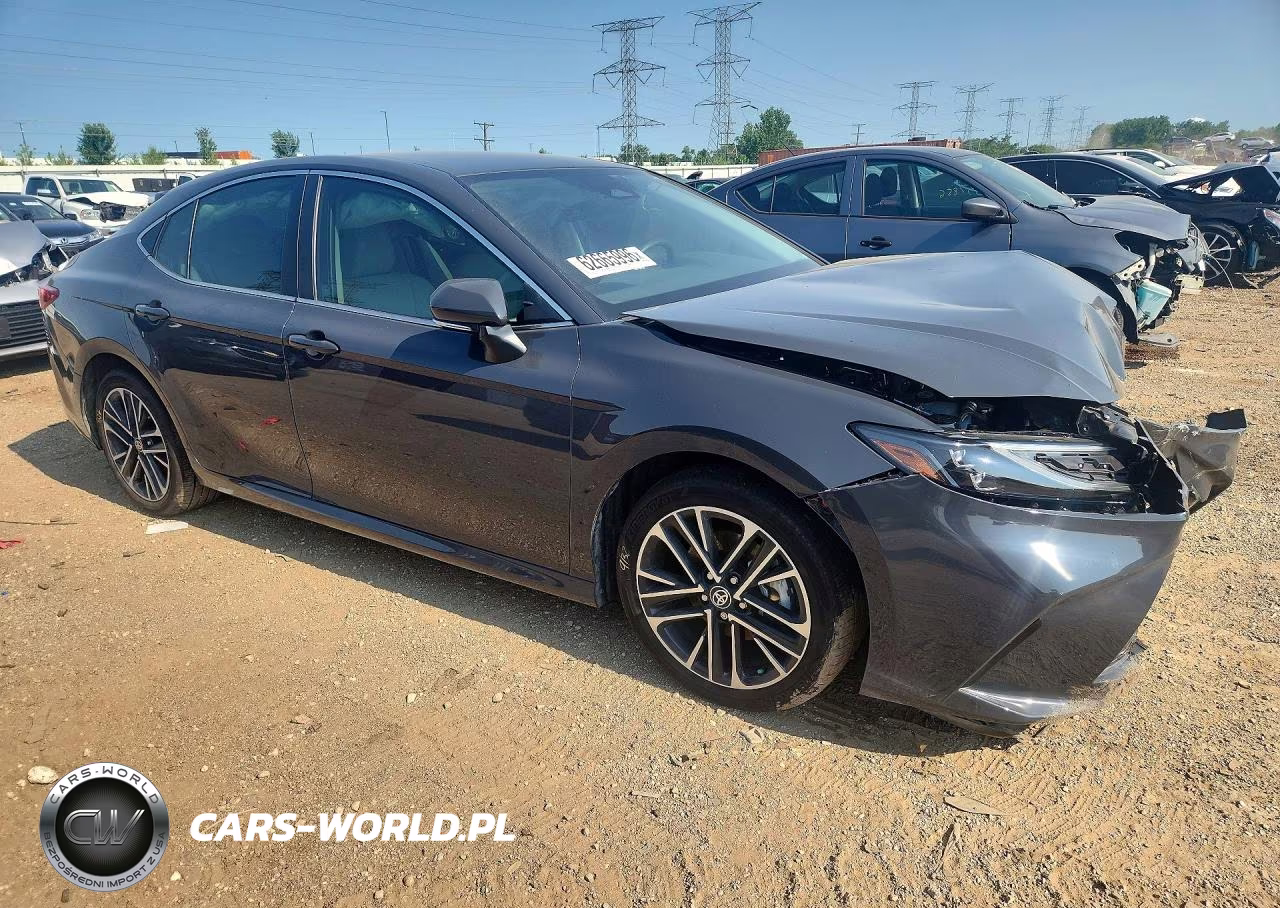 2025 Toyota Camry Xle VIN:4T1DAACK7SU155928 - 4