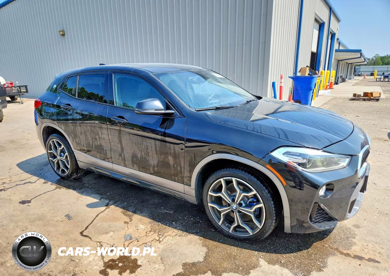 2018 BMW X2 xDrive28I VIN:WBXYJ5C35JEF73697 - 4
