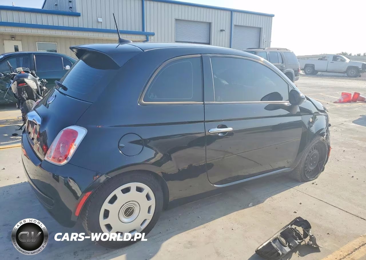 2016 Fiat 500 Pop VIN:3C3CFFAR4GT143188 - 3