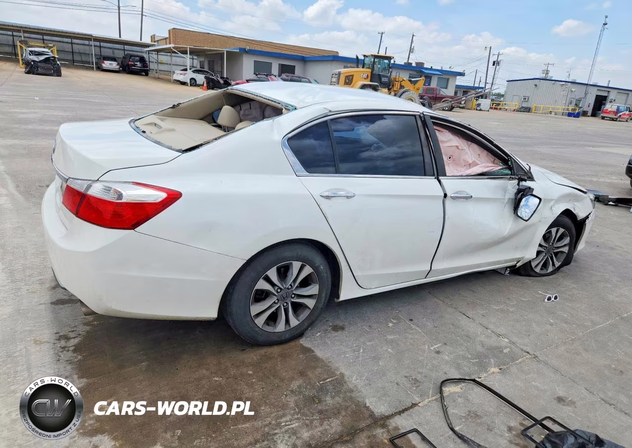 2015 Honda Accord Lx VIN:1HGCR2F3XFA239768 - 3