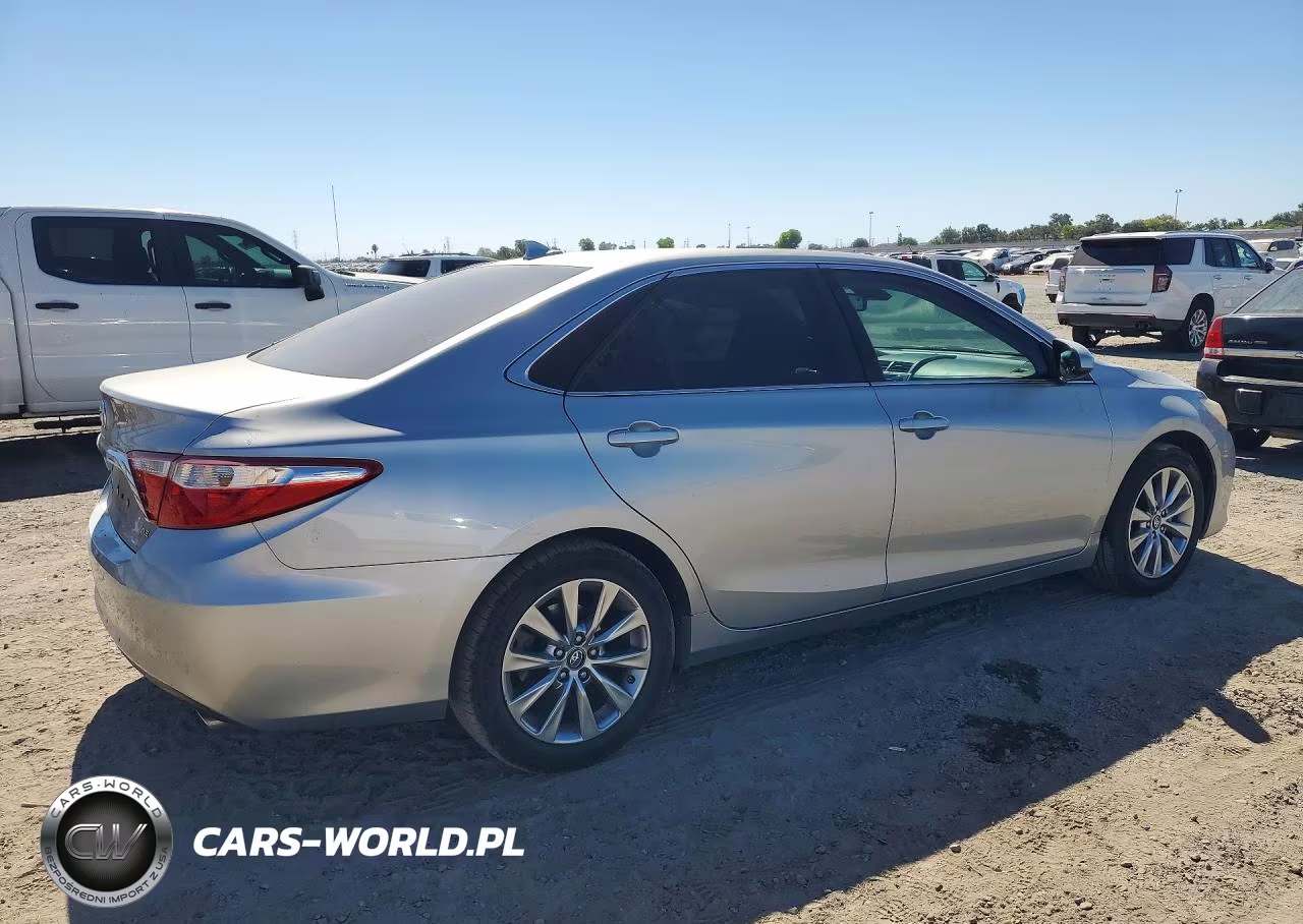 2017 Toyota Camry Xle V6 VIN:4T1BK1FK1HU582143 - 3