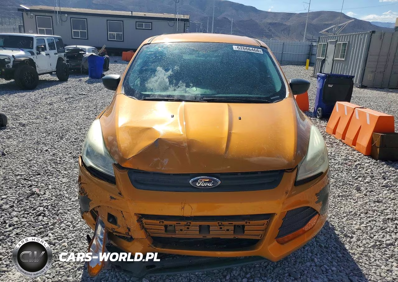 2016 Ford Escape S VIN:1FMCU0F78GUA11882 - 5