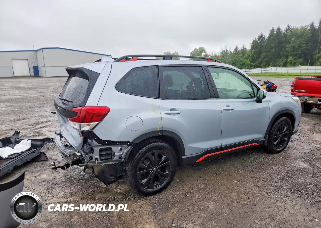 2022 Subaru Forester Sport VIN:JF2SKAGC0NH419954 - 3