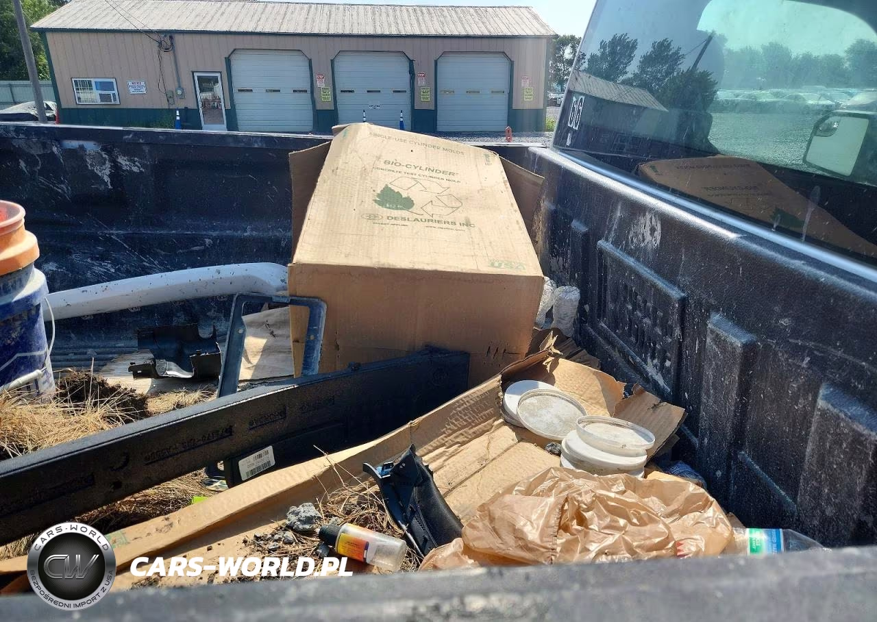 2019 Ford F150 VIN:1FTMF1C56KKD38507 - 10