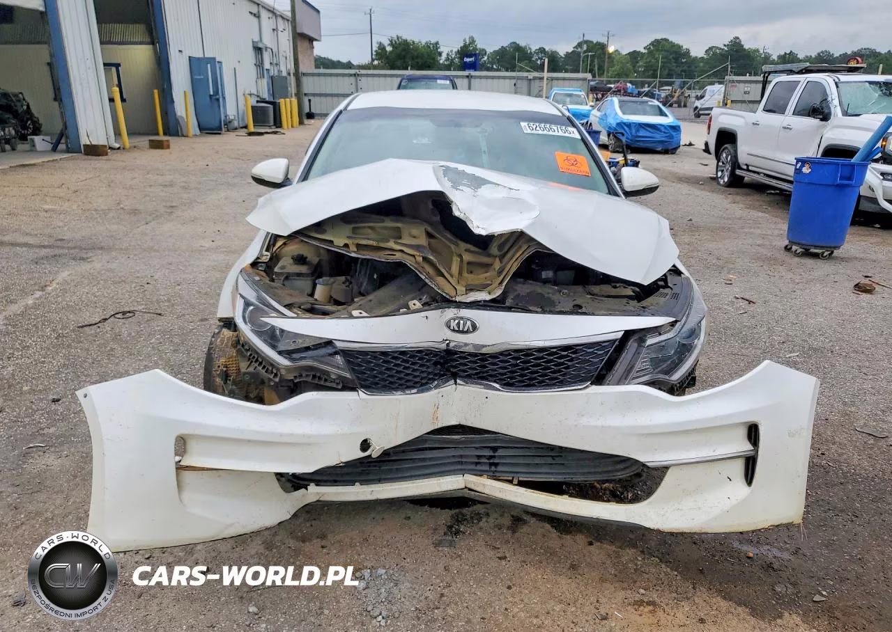 2018 Kia Optima Lx VIN:KNAGT4L34J5216180 - 5