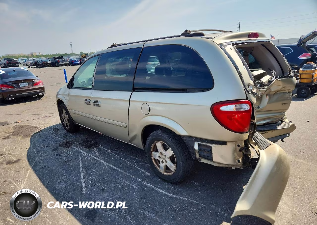 2005 Dodge Grand Caravan Sxt VIN:2D8GP44L25R258797 - 2