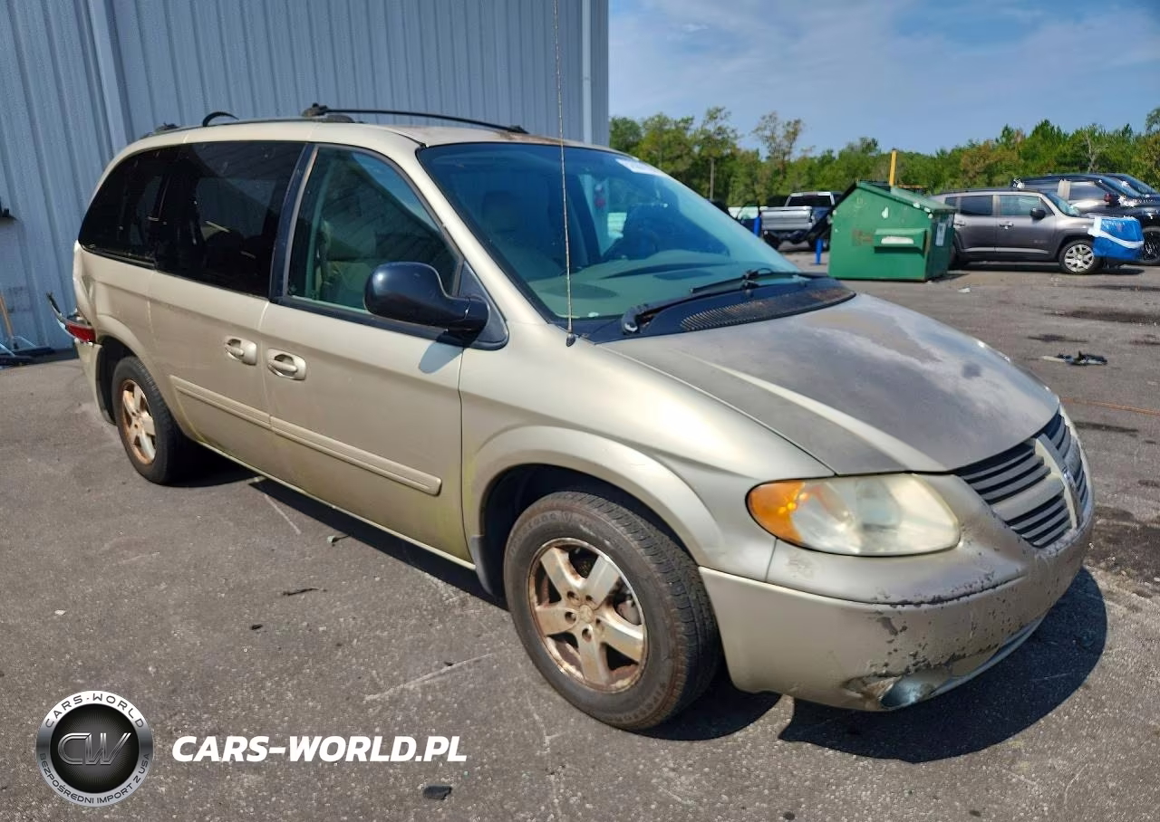 2005 Dodge Grand Caravan Sxt VIN:2D8GP44L25R258797 - 4
