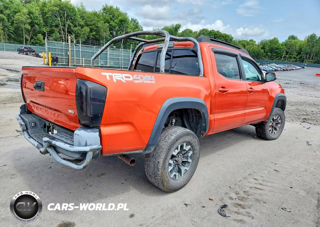 2016 Toyota Tacoma Trd Off-Road VIN:5TFCZ5AN2GX007219 - 3