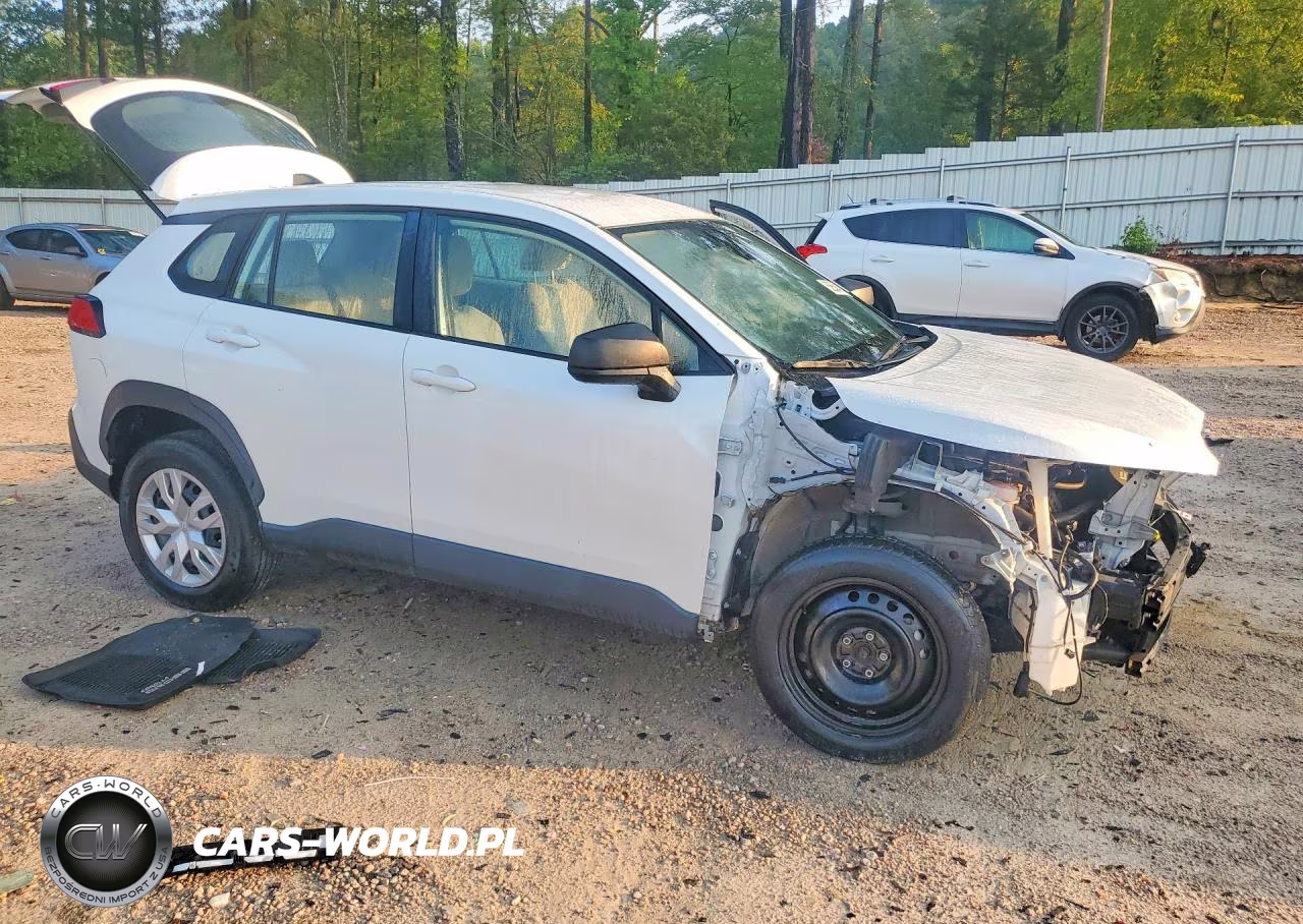 2022 Toyota Corolla Cross L VIN:7MUAAAAG3NV006159 - 4