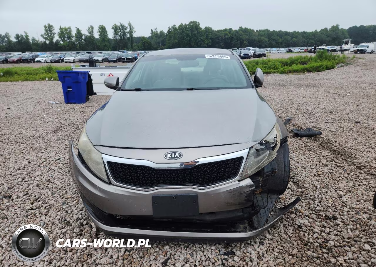 2012 Kia Optima Lx VIN:5XXGM4A76CG045789 - 5