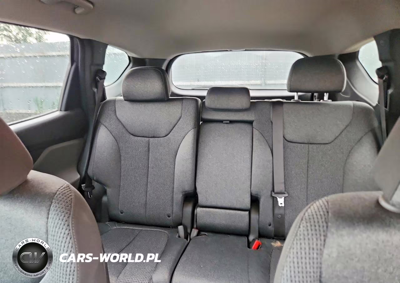 2020 Hyundai Santa Fe Se VIN:5NMS2CAD1LH231404 - 10
