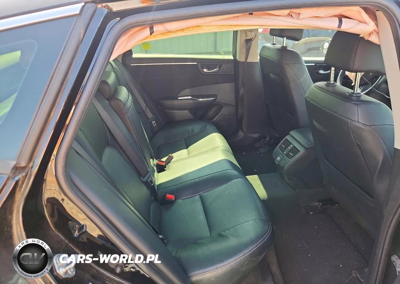 2018 Honda Clarity Touring VIN:JHMZC5F34JC006167 - 10