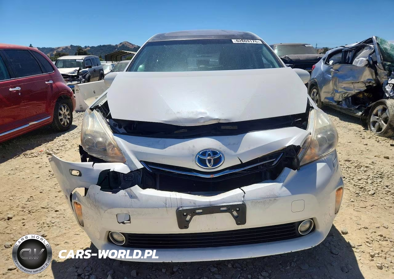 2012 Toyota Prius V Two VIN:JTDZN3EU2C3041920 - 5