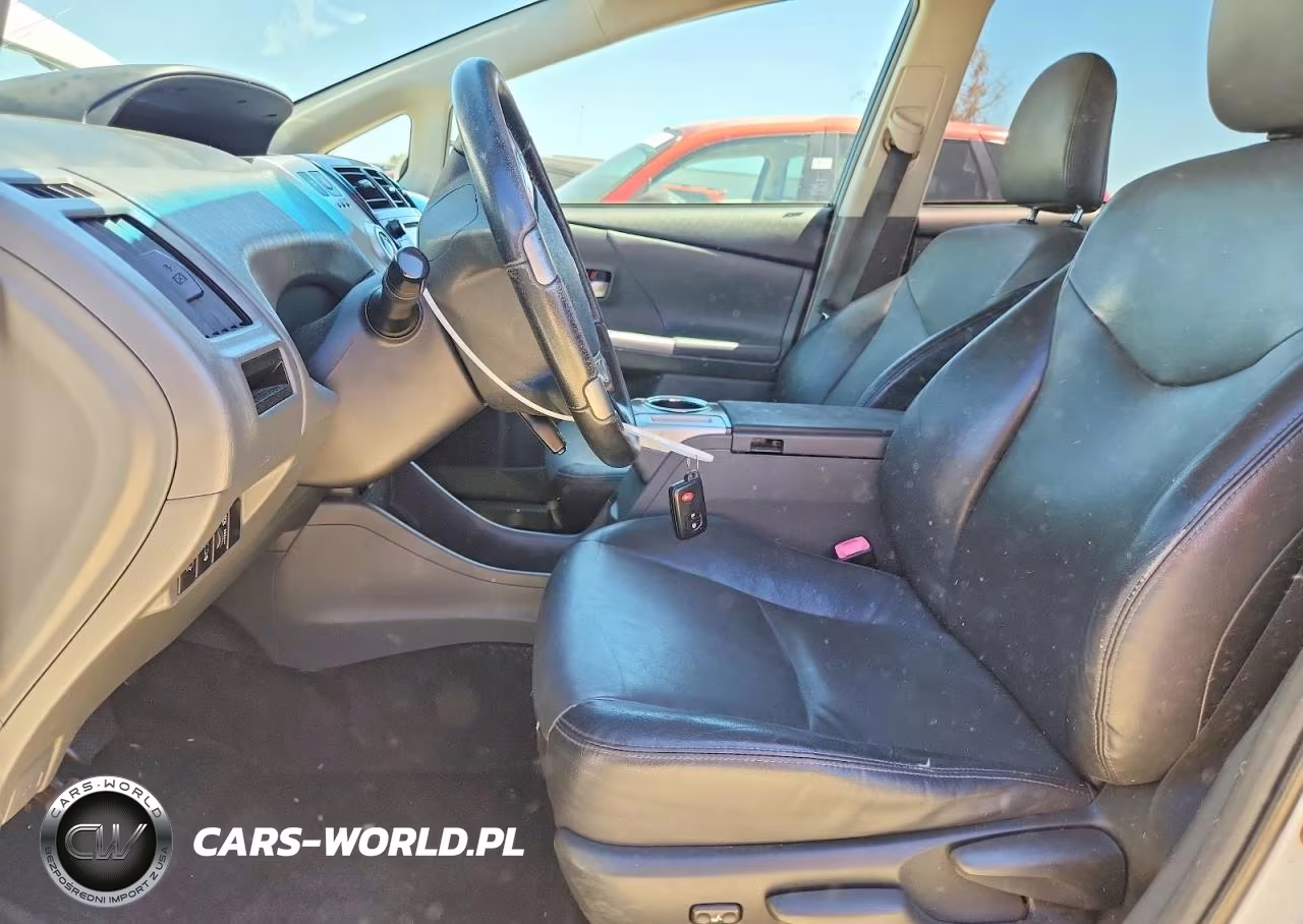 2012 Toyota Prius V Two VIN:JTDZN3EU2C3041920 - 7