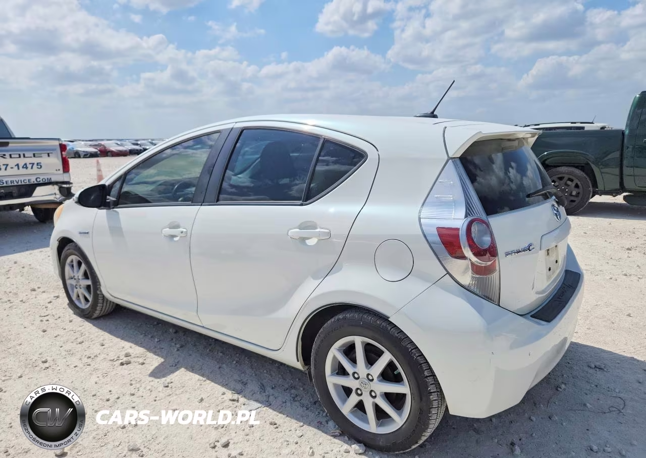 2012 Toyota Prius C Four VIN:JTDKDTB39C1509492 - 2