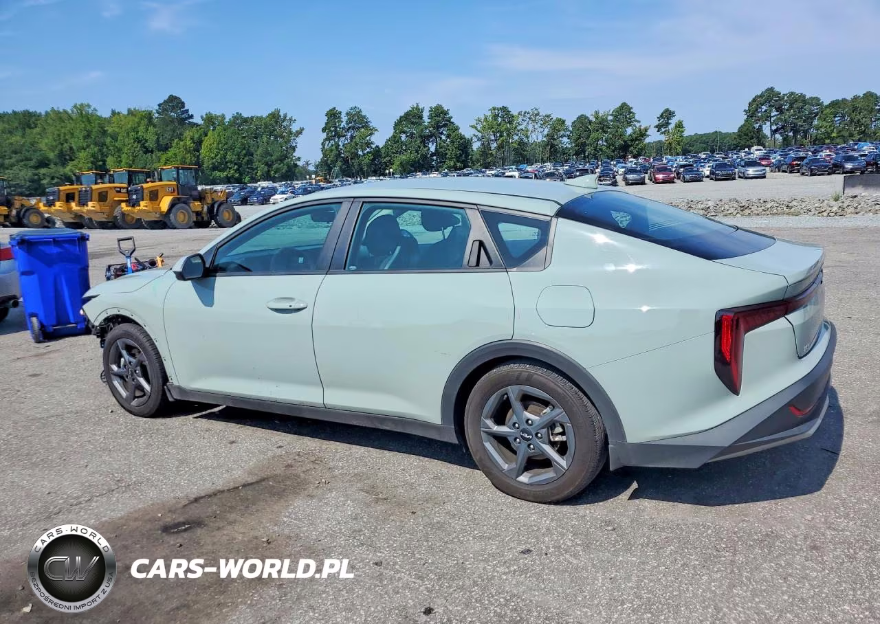 2025 Kia K4 Lxs VIN:3KPFT4DE5SE200364 - 2