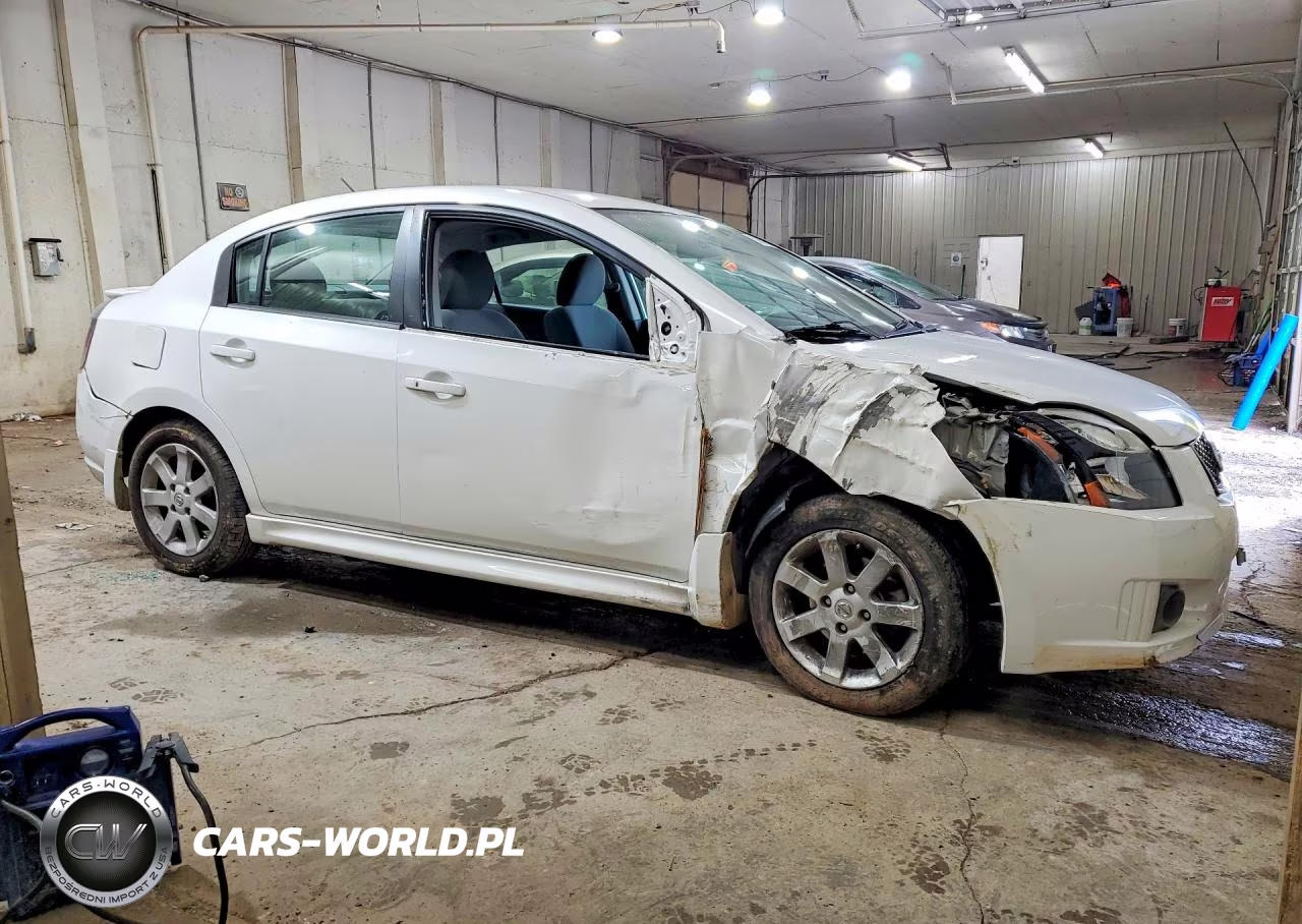2010 Nissan Sentra 2.0 VIN:3N1AB6AP9AL687046 - 4