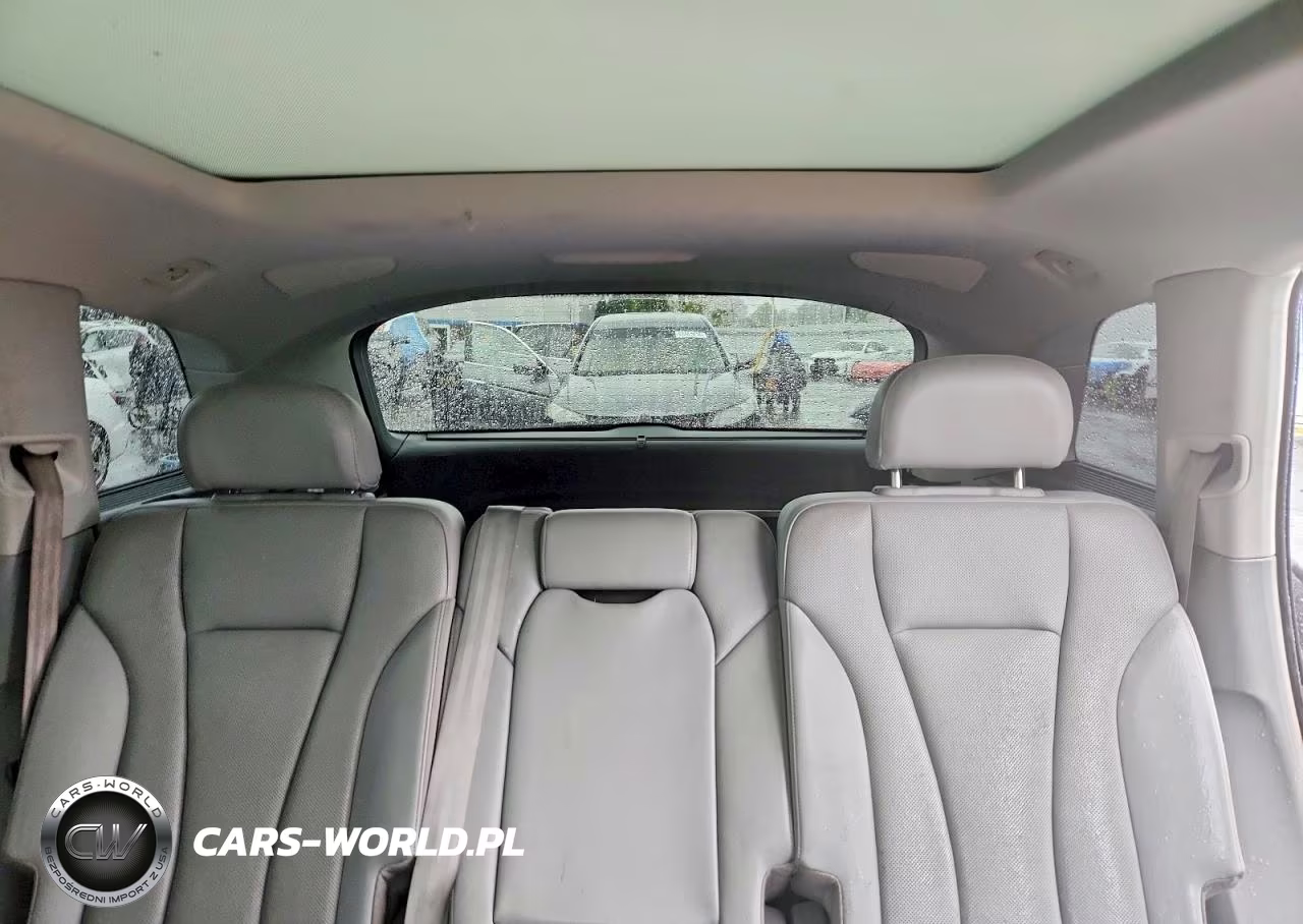 2017 Audi Q7 Prestige VIN:WA1VAAF76HD020197 - 10