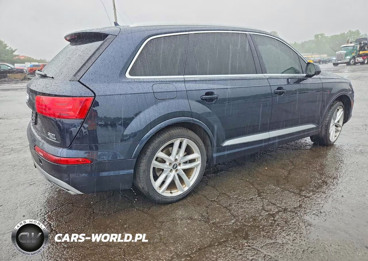 2017 Audi Q7 Prestige VIN:WA1VAAF76HD020197 - 3