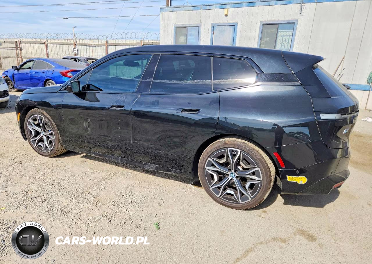 2023 BMW Ix xDrive50 VIN:WB523CF03PCL61722 - 2