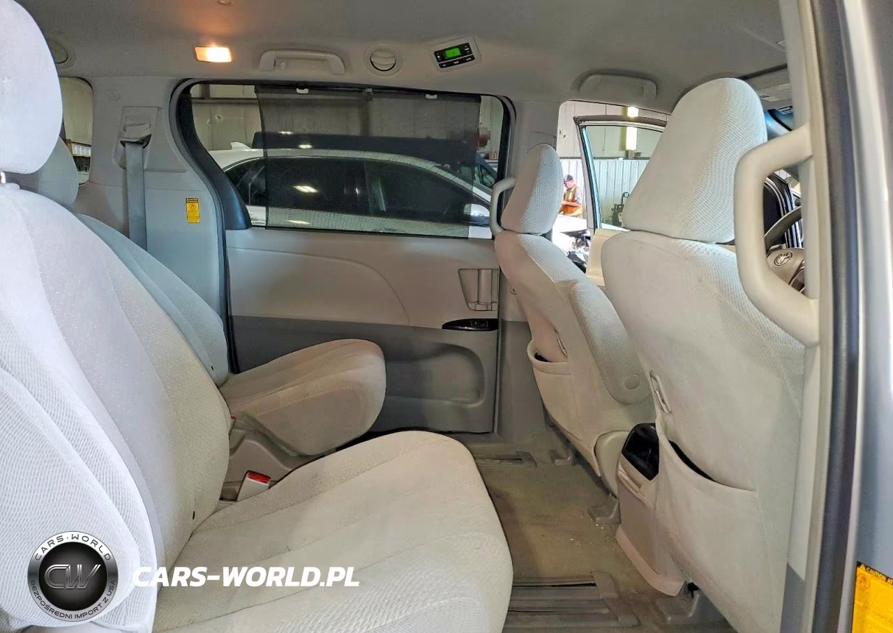 2014 Toyota Sienna Le VIN:5TDKK3DC9ES459993 - 11