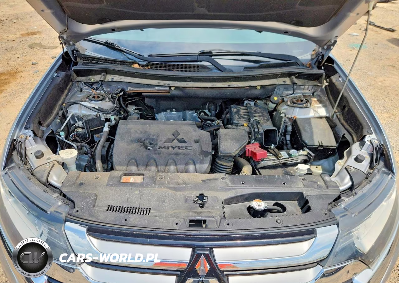 2016 Mitsubishi Outlander Se VIN:JA4AZ3A38GZ035714 - 12