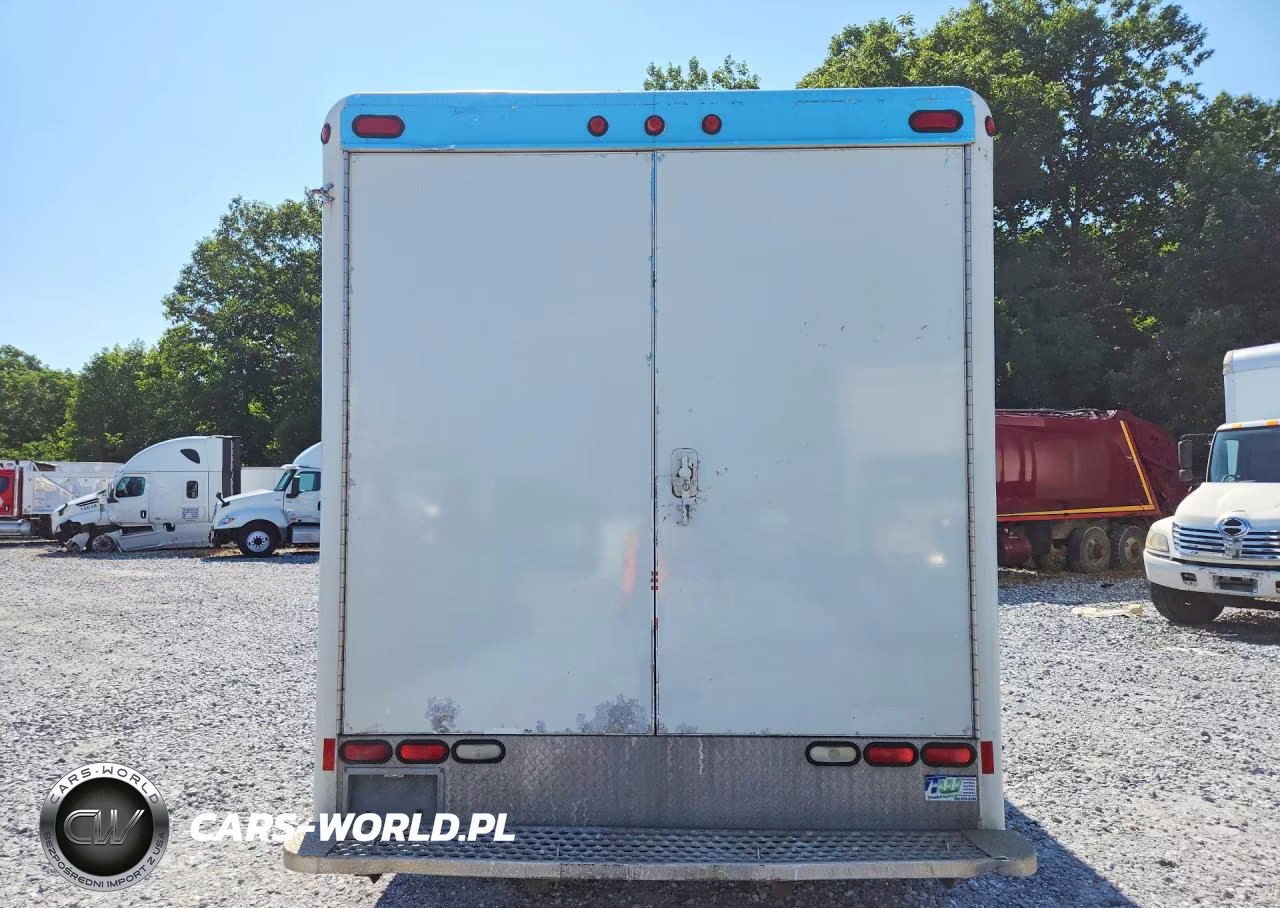 2015 Hino 195 Box Truck VIN:JHHHDM2H9FK001451 - 6