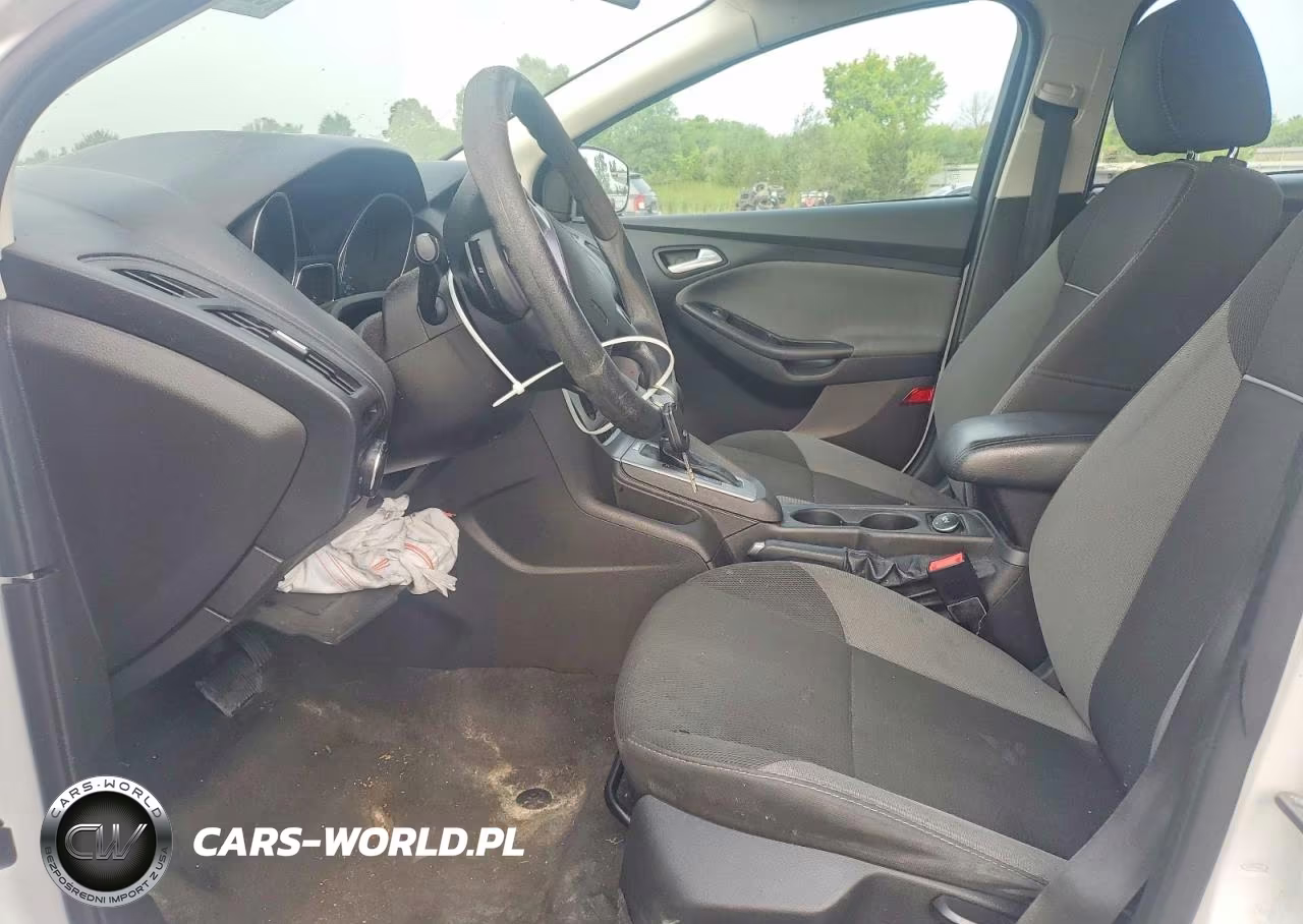 2014 Ford Focus Se VIN:1FADP3K27EL320635 - 7
