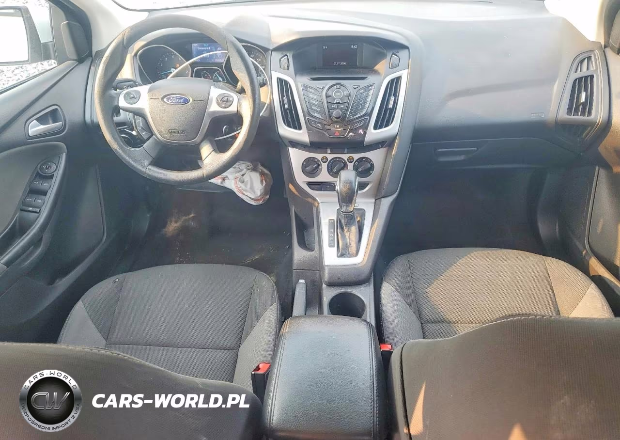 2014 Ford Focus Se VIN:1FADP3K27EL320635 - 8