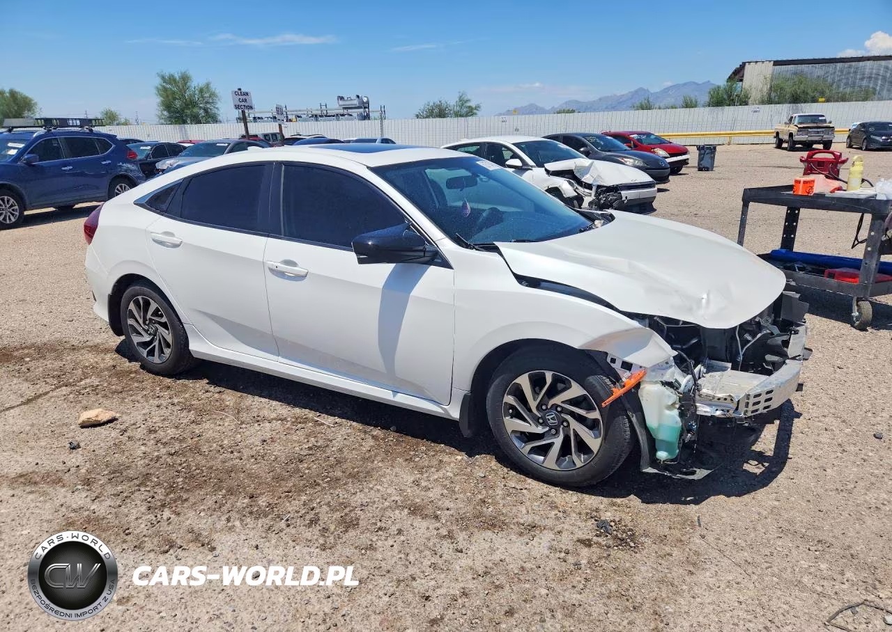2018 Honda Civic Ex VIN:19XFC2F75JE206330 - 4