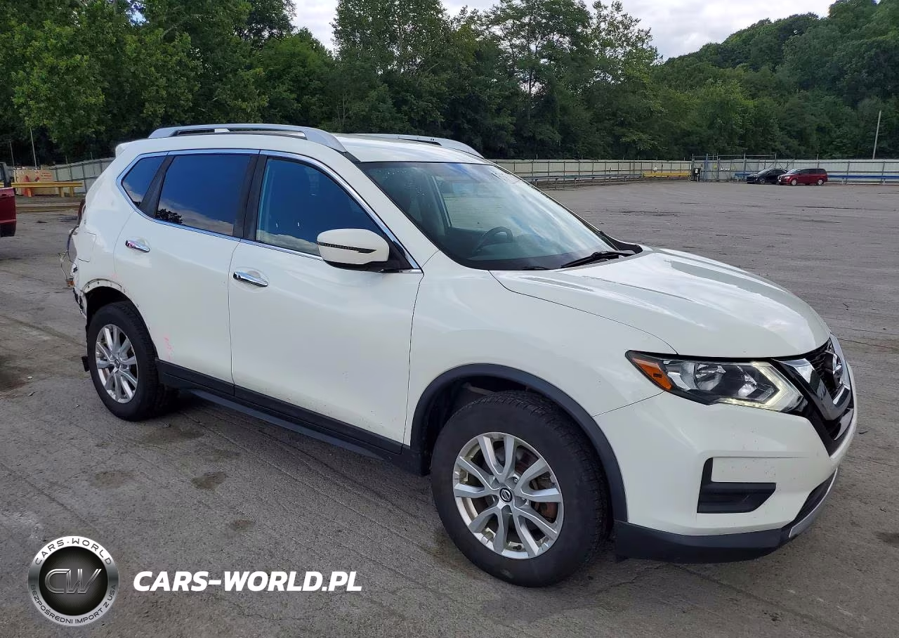 2017 Nissan Rogue S VIN:5N1AT2MM8HC773535 - 4