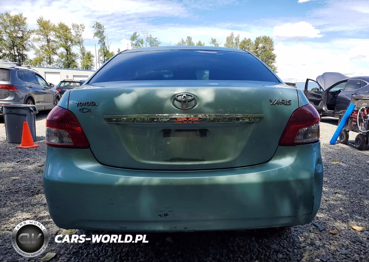 2007 Toyota Yaris Base VIN:JTDBT903571082617 - 6
