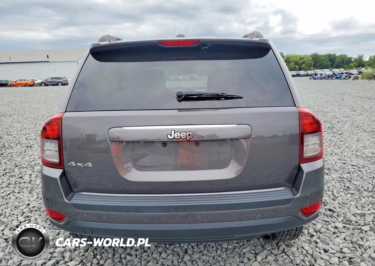 2016 Jeep Compass Sport VIN:1C4NJDBB8GD556875 - 6