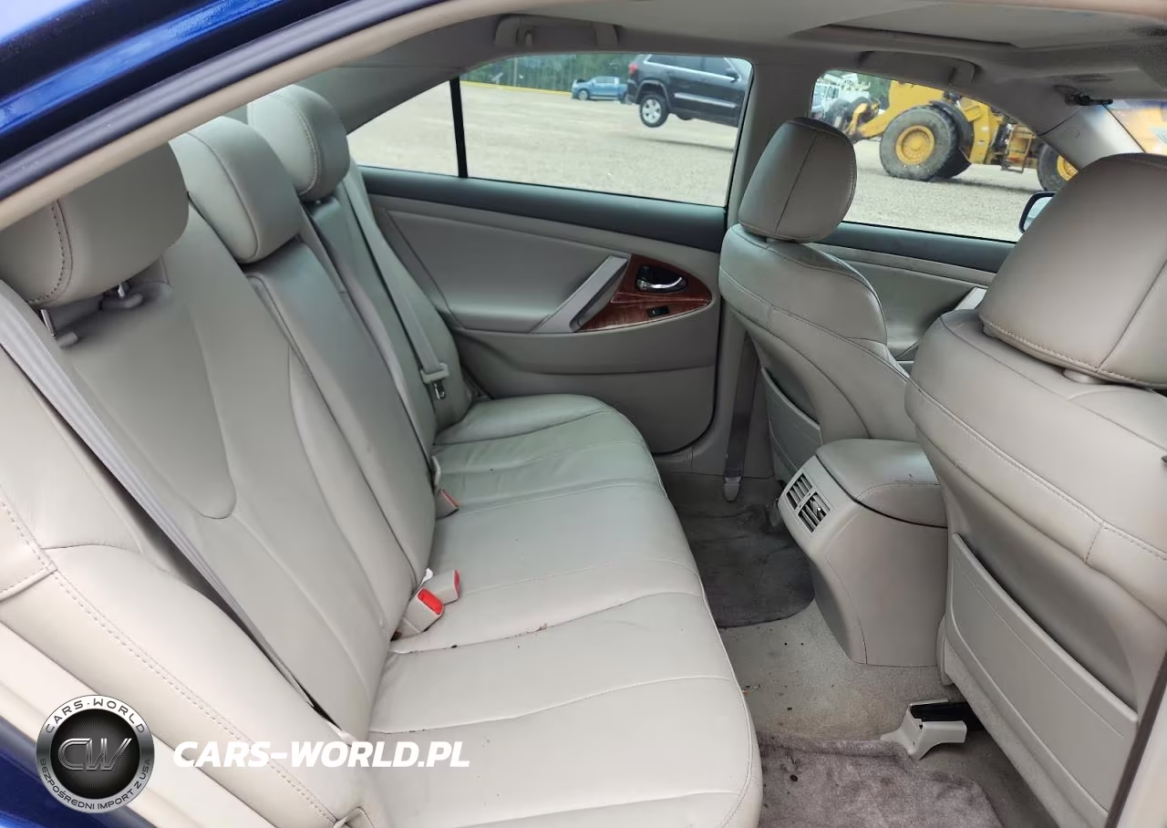 2011 Toyota Camry Xle VIN:4T1BF3EK3BU607231 - 10