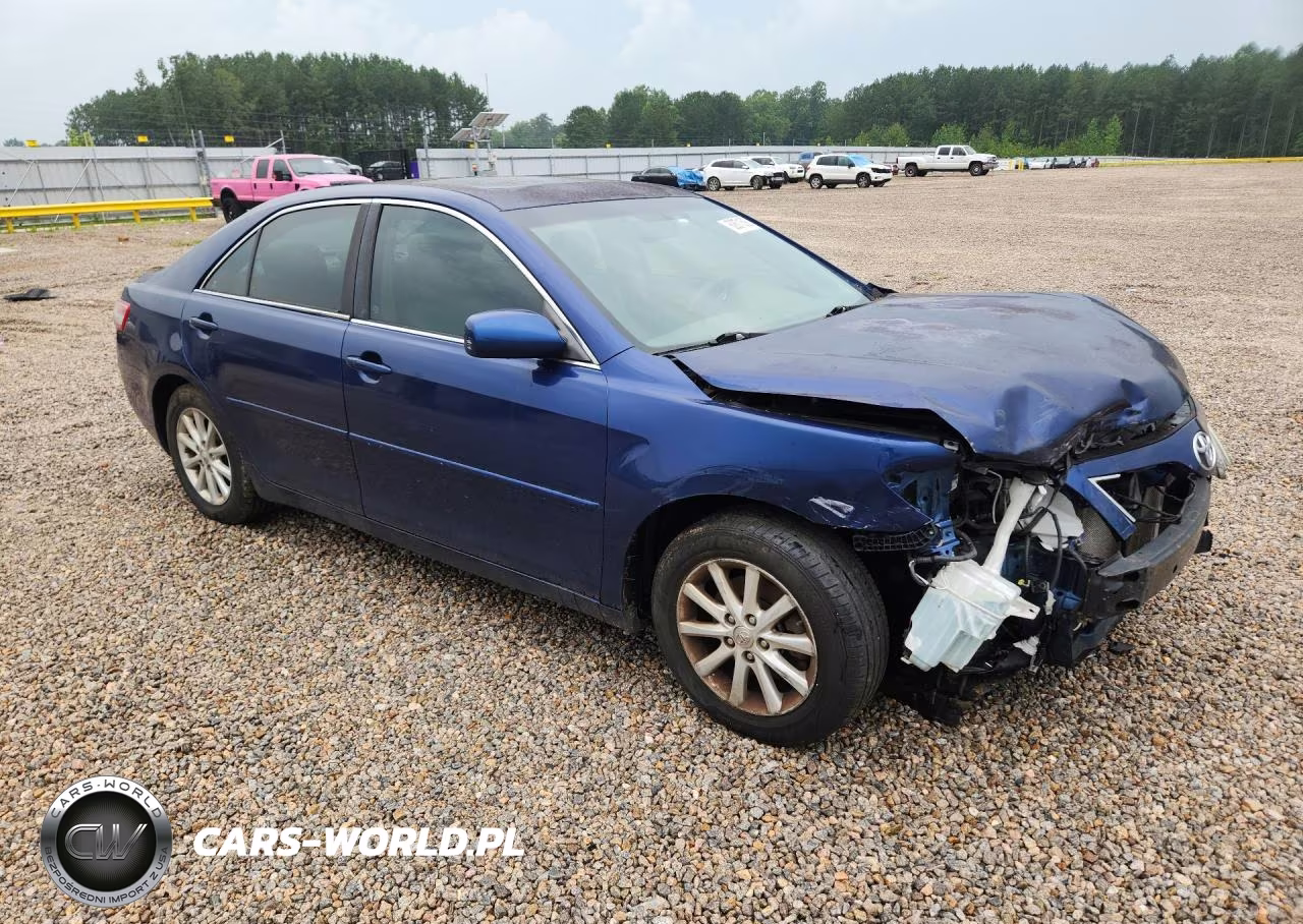 2011 Toyota Camry Xle VIN:4T1BF3EK3BU607231 - 4