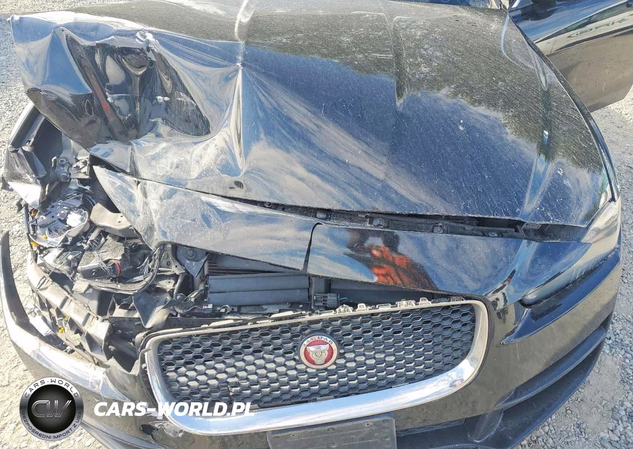 2019 Jaguar Xe VIN:SAJAR4FX6KCP48194 - 11