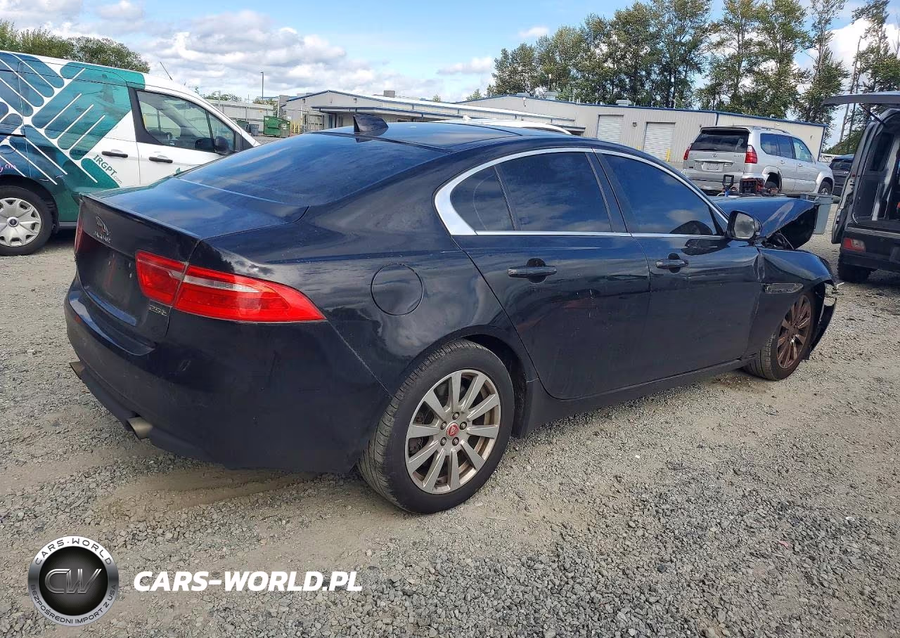 2019 Jaguar Xe VIN:SAJAR4FX6KCP48194 - 3