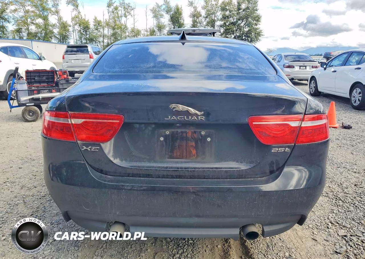 2019 Jaguar Xe VIN:SAJAR4FX6KCP48194 - 6