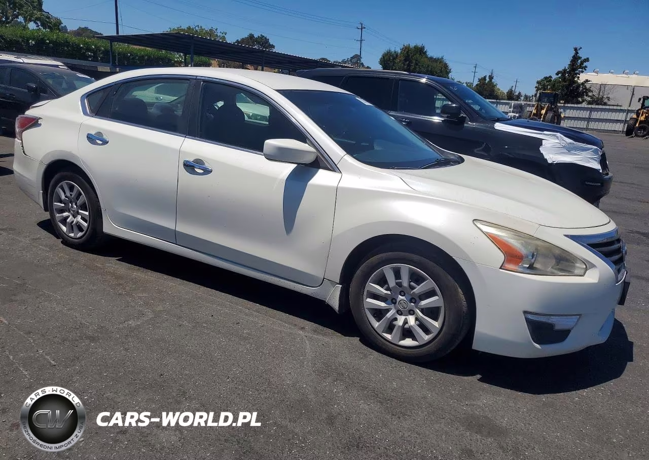 2015 Nissan Altima 2.5 S VIN:1N4AL3APXFN312353 - 4