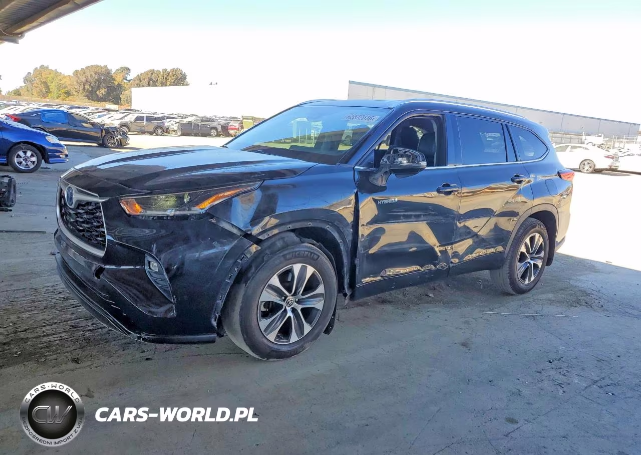 2021 Toyota Highlander Hybrid Xle